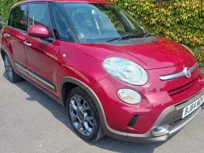Used Fiat 500L Trekking 95 HP (69 kW) 2014 Red MPV