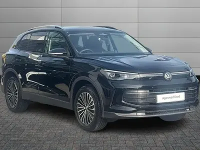 New VW Tiguan Match 150 HP (110 kW) 2026 Grenadilla black SUV