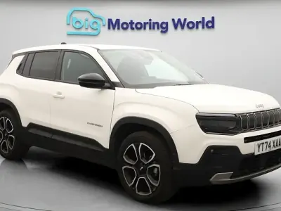 Begagnad Jeep Avenger Summit 101 HK (74 kW) 2025 Vit SUV