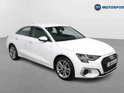 Używany Audi A3 Sport 150 KM (110 kW) 2023 Biały Sedan/Limuzyna