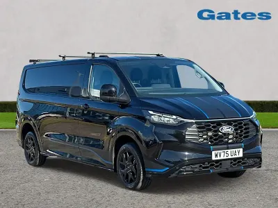 Używany Ford Transit Custom Sport 170 KM (125 kW) 2025 Czarny Van