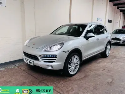 Used Porsche Cayenne 245 HP (180 kW) 2012 SUV