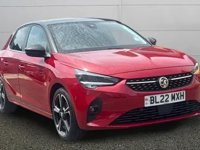 Used Vauxhall Corsa Edition 101 HP (74 kW) 2022 Red Hatchback