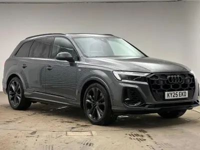 Used Audi Q7 Black Edition 394 HP (289 kW) 2025 Grey SUV