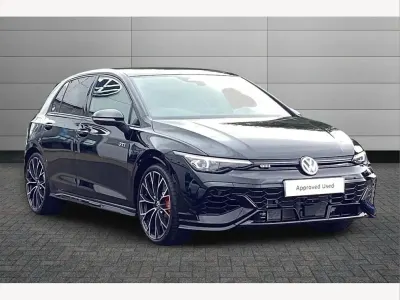 New VW Golf VIII GTI Clubsport 300 HP (220 kW) 2026 Grenadilla black Hatchback