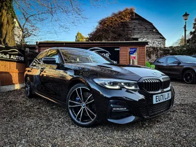 Usado BMW 320 M Sport 2021 Negro Berlina