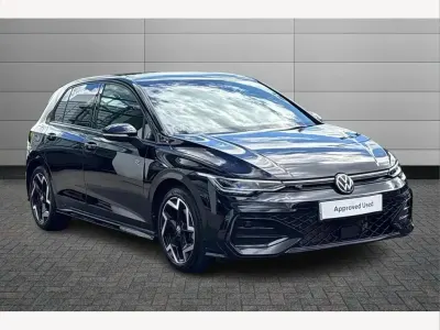 Used VW Golf VIII R-line 150 HP (110 kW) 2025 Black Hatchback