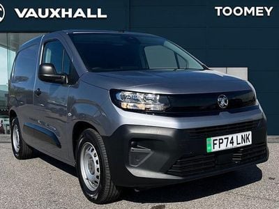 Used Vauxhall Combo 100 kW (136 HP) 2025 MPV