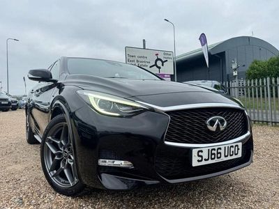 Infiniti Q30
