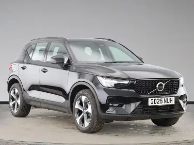 New Volvo XC40 Plus 2025 Black SUV