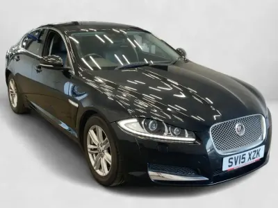 Used Jaguar XF Luxury 163 HP (119 kW) 2015 Black Sedan