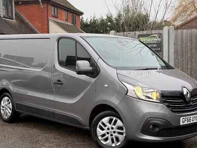 Used 2018 Renault Trafic MPV | £8,497 (Super price)