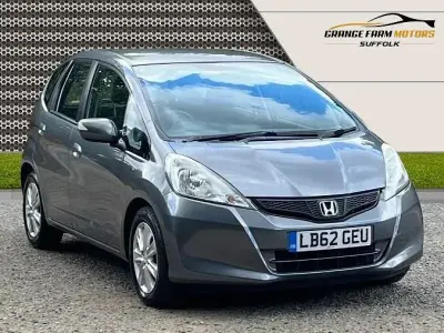 Used Honda Jazz ES 99 HP (72 kW) 2013 Grey Hatchback