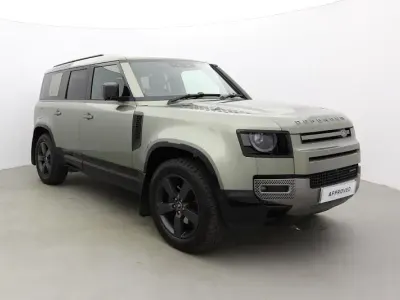 Used Land Rover Defender SE Dynamic 246 HP (180 kW) 2021 Green SUV