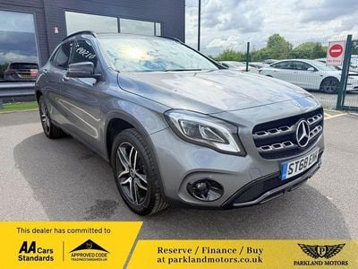 Mercedes GLA180