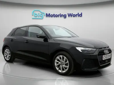 Second-hand Audi A1 Sportback Sport 94 CP (69 kW) 2020 Negru Hatchback
