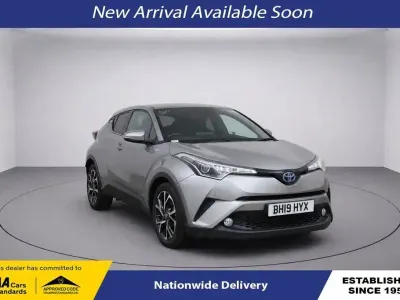 Second-hand Toyota C-HR Design 122 CP (89 kW) 2019 Argintiu SUV