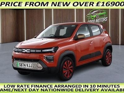 Used Dacia Spring Extreme 47 kW (65 HP) 2024 Red Hatchback