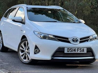 Used 2014 Toyota Auris Touring Sports Estate | £10,999 (Fair price)