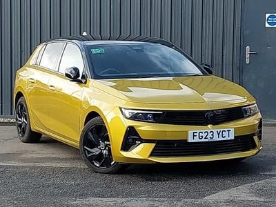 Used Vauxhall Astra 130 HP (95 kW) 2023 Yellow Hatchback