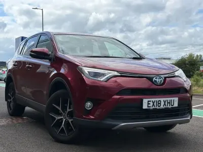 Used Toyota RAV4 Design 197 HP (144 kW) 2018 Red SUV