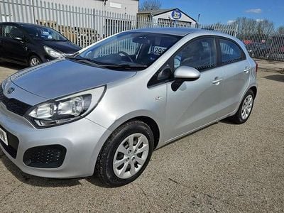 Usado Kia Rio 74 CV (54 kW) 2012