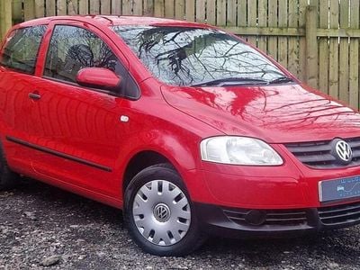 Used VW Fox 55 HP (40 kW) 2010 Red Hatchback