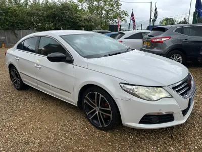 Used VW Passat GT 2011 White Coupe