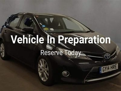 used Toyota Auris Hybrid 