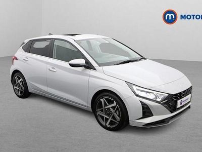 Używany Hyundai i20 Ultimate 101 KM (74 kW) 2026 Szary Hatchback