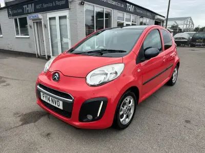 Used Citroën C1 Platinum 68 HP (50 kW) 2014 Red Hatchback