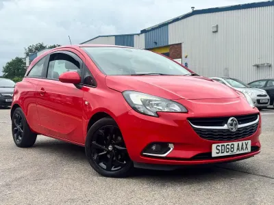 Used Vauxhall Corsa SRi 75 HP (55 kW) 2018 Red Hatchback