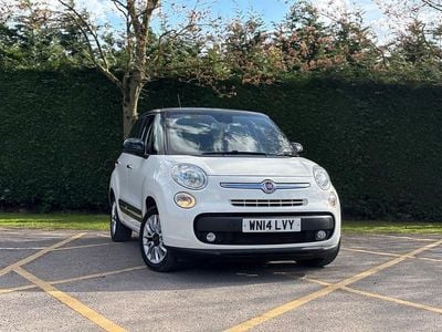 Used Fiat 500L Lounge 85 HP (62 kW) 2014 White/black MPV