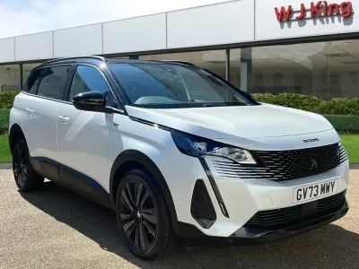 Used Peugeot 5008 GTi 130 HP (95 kW) 2024 White SUV