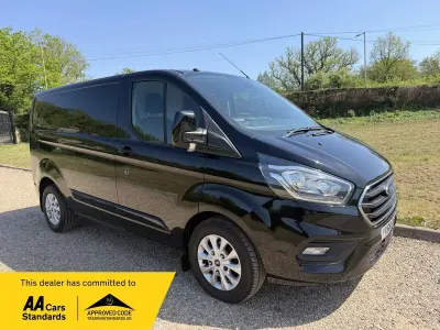 Używany Ford Transit Custom Limited 130 KM (95 kW) 2018 Czarny Van
