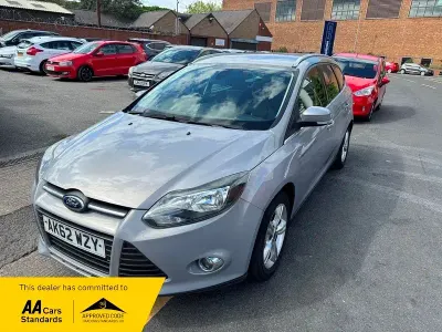 Używany Ford Focus Zetec 2012 Srebrny