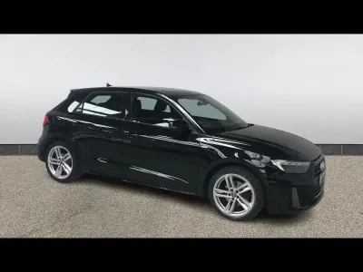 Begagnad Audi A1 S-Line 2019 Svart SUV