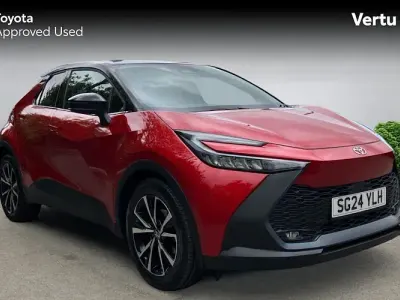 Second-hand Toyota C-HR Design 140 CP (102 kW) 2026 SUV