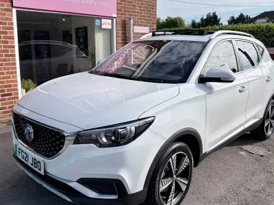 Usado MG ZS Exclusive 114 kW (156 CV) 2021 SUV