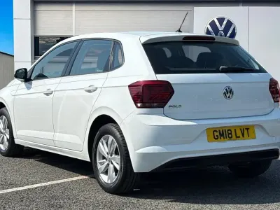 Used VW Polo SE 75 HP (55 kW) 2018 White Hatchback