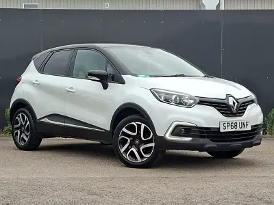 Used Renault Captur Iconic 90 HP (66 kW) 2018 White SUV