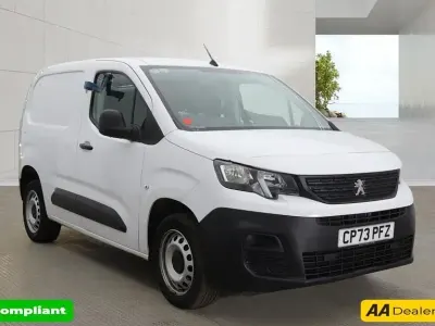Used Peugeot Partner Premium 102 HP (75 kW) 2024 White MPV