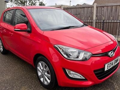 Used Hyundai i20 Active 2014 Red Hatchback
