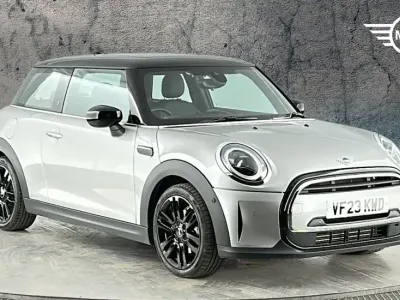 Used Mini Cooper Exclusive 134 HP (98 kW) 2023 Silver Hatchback