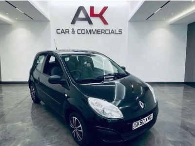 Used Renault Twingo Expression 60 HP (44 kW) 2010 Black Hatchback