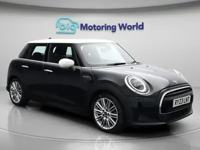 Used Mini Cooper Exclusive 136 HP (100 kW) 2023 Black Hatchback