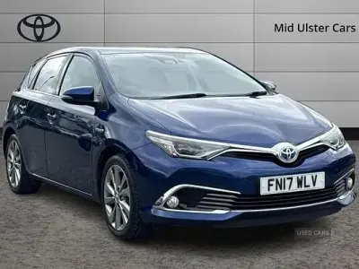 Used Toyota Auris Hybrid