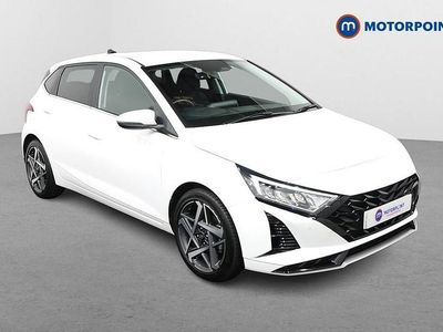 Used Hyundai i20 Premium 101 HP (74 kW) 2025 White Hatchback