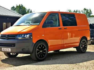 Used VW T5 140 HP (102 kW) 2013 Orange Van