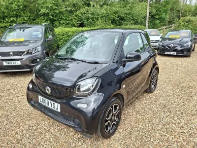 Used Smart ForTwo Coupé Premium 90 HP (66 kW) 2018 Black Coupe